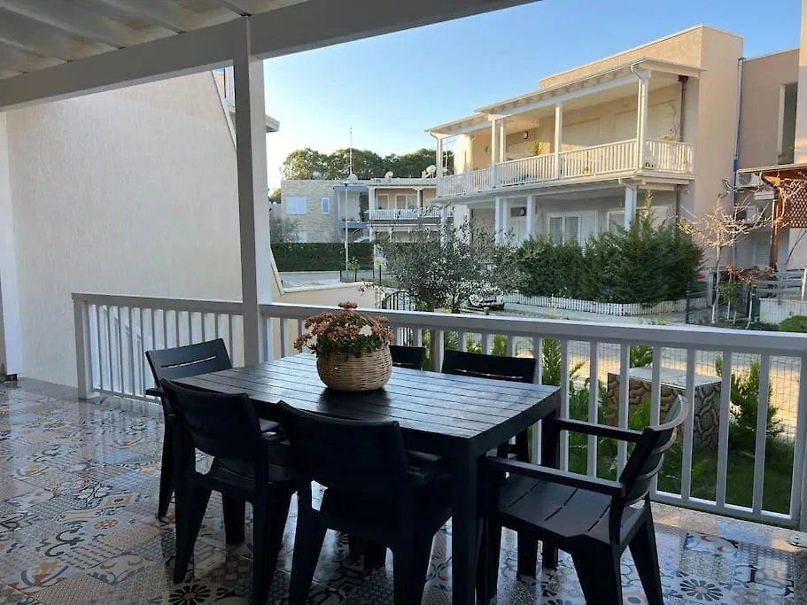 Dom wakacyjny Willa Casa Al Mare, Lura 3 Gjiri I Lalzit Plazhi San Pietro